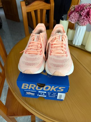 Zapatillas Brooks Adrenaline GTS25 Perfecto estado