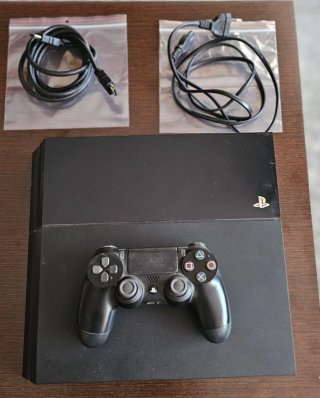 PS4 (PlayStation 4) Negra