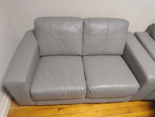 Sofá 2 plazas gris piel