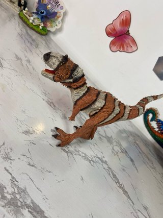 Schleich Majungasaurus Jurassic World