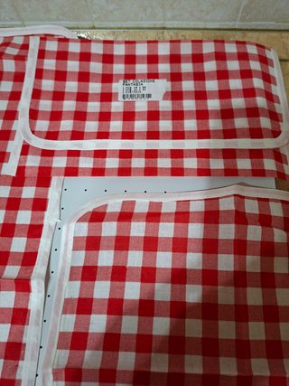 Set colazione fantasia quadretti bianchi e rossi