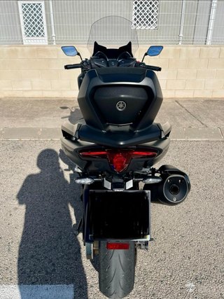 Yamaha TMax 560 Tech Max 2021 Gris