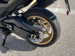 Yamaha TMax 560 Tech Max 2021 Gris