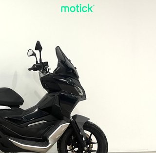 APRILIA SR GT 125