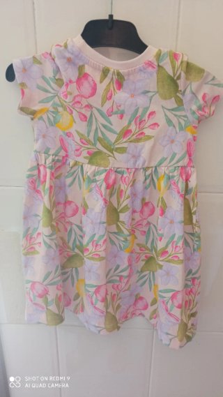 Vestido niña estampado floral y frutal
