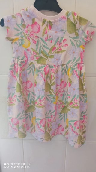 Vestido niña estampado floral y frutal