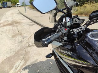 Kawasaki Versys 650 Negra