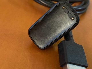 Cavo ricarica Fitbit Charge 5 / Luxe