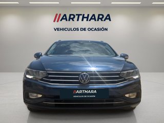 Volkswagen Passat 2021