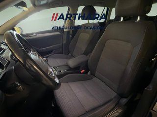Volkswagen Passat 2021