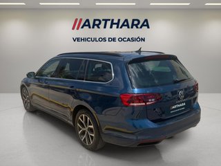 Volkswagen Passat 2021