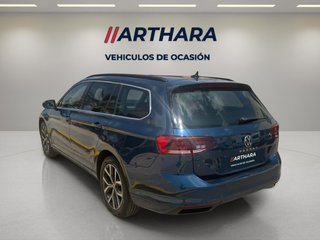 Volkswagen Passat 2021