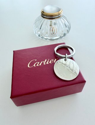 Llavero Cartier Plateado Caja Original