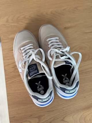 Zapatillas Munich Beige y Blancas