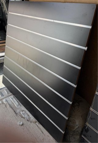 Panel de lamas madera estantería