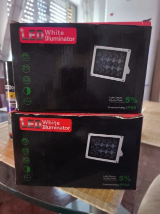 Lámparas LED infrarrojas para seguridad