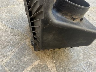 Caja de filtro de aire Peugeot 206 RC