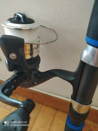 Caña telescópica de 1'80 con carrete y nylon,NUEVA