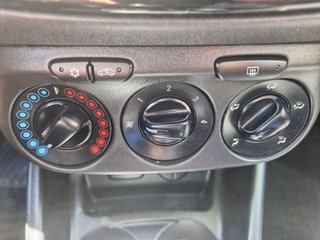 Opel Corsa Corsa 5p Selective 1.4 66 kW