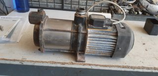 Bomba de agua eléctrica