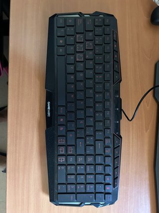 Teclado Gaming Gameware Retroiluminado