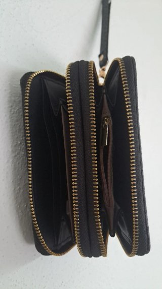 Monedero Michael Kors Negro y Dorado