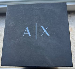 Reloj Armani Exchange Negro y Dorado