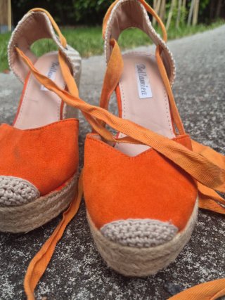 Espadrillas con zeppa arancioni e lacci Tg 36