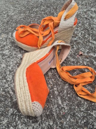 Espadrillas con zeppa arancioni e lacci Tg 36