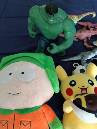 Lote Juguetes: Figuras y Peluches