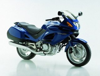 Transmision honda deauville 650 . 31582