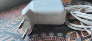 Cargador Apple 61W USB-C + Cable Trenzado