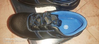 Zapatos de trabajo negros y azules talla 38