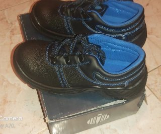 Zapatos de trabajo negros y azules talla 38