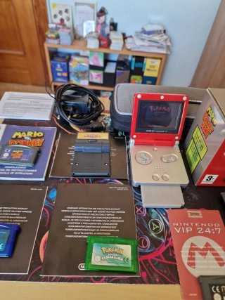 Game Boy Advance SP Mario vs Donkey Kong
