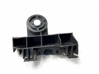 Soporte parachoques Trasero Dch AURIS 12-18