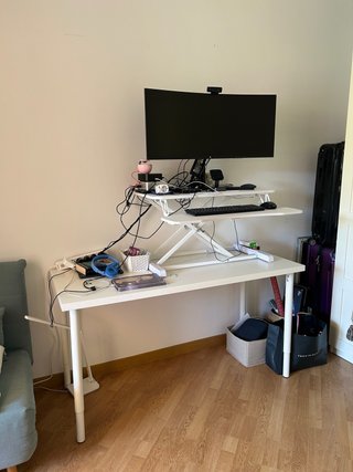 Mesa de trabajo ajustable Ikea