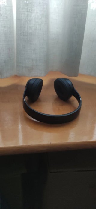 Beats Solo 4 Wireless Bluetooth