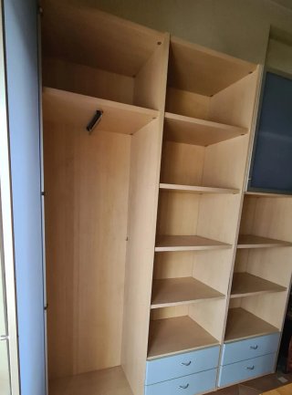 Libreria con ante