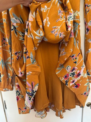 Vestido estampado floral urban outfitters