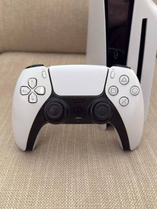 Consola PS5 Slim 1TB con Lector