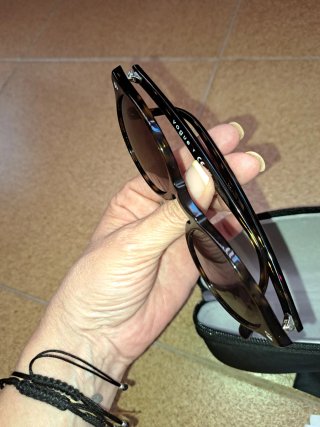 Gafas de sol Vogue marrones y negras