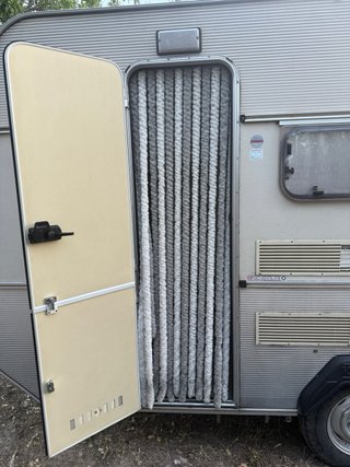 Caravana Kip 40T De Luxe <750kg