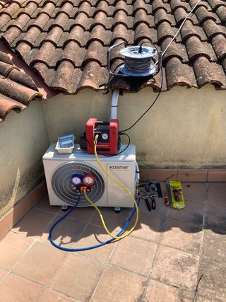 INSTAL•LADOR AUTORITZAT D’AIRE CONDICIONAT