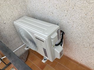 INSTAL•LADOR AUTORITZAT D’AIRE CONDICIONAT