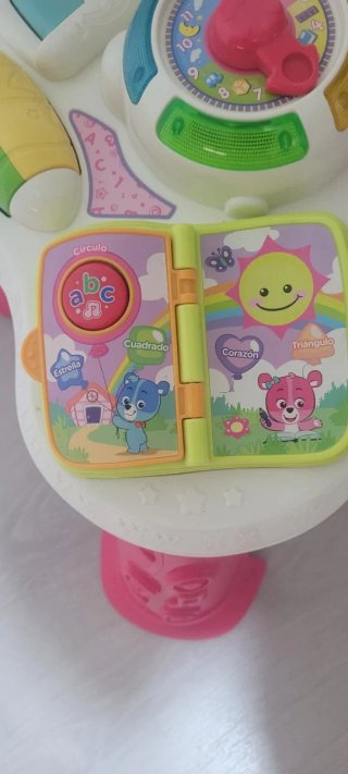 Mesita Parlanchina VTech