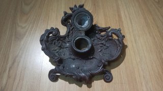 Tintero antiguo de escritorio - Estilo Modernista
