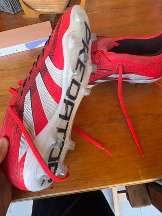 Botas de Fútbol Adidas Predator Rojas