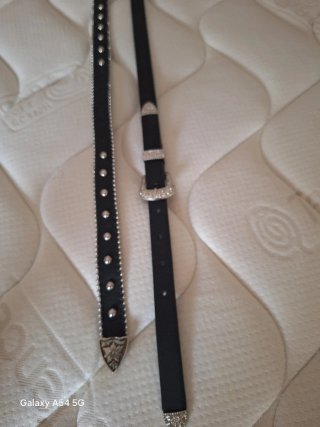 Coppia cinture donna nere con dettagli argento