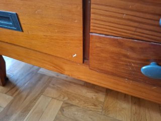 Mueble de salón madera.Urge quitarlo!